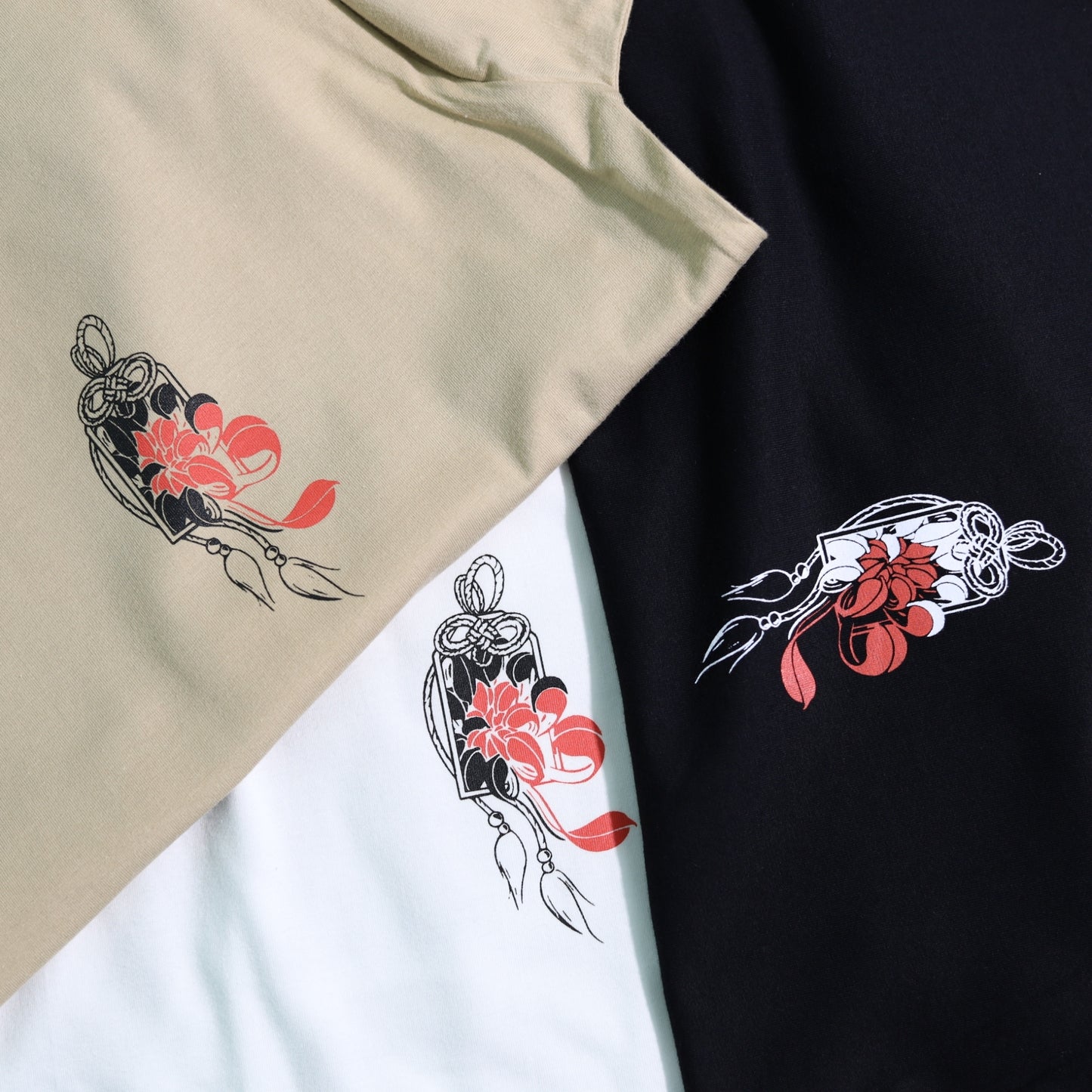 Cotton T-shirt - Omamori お守り