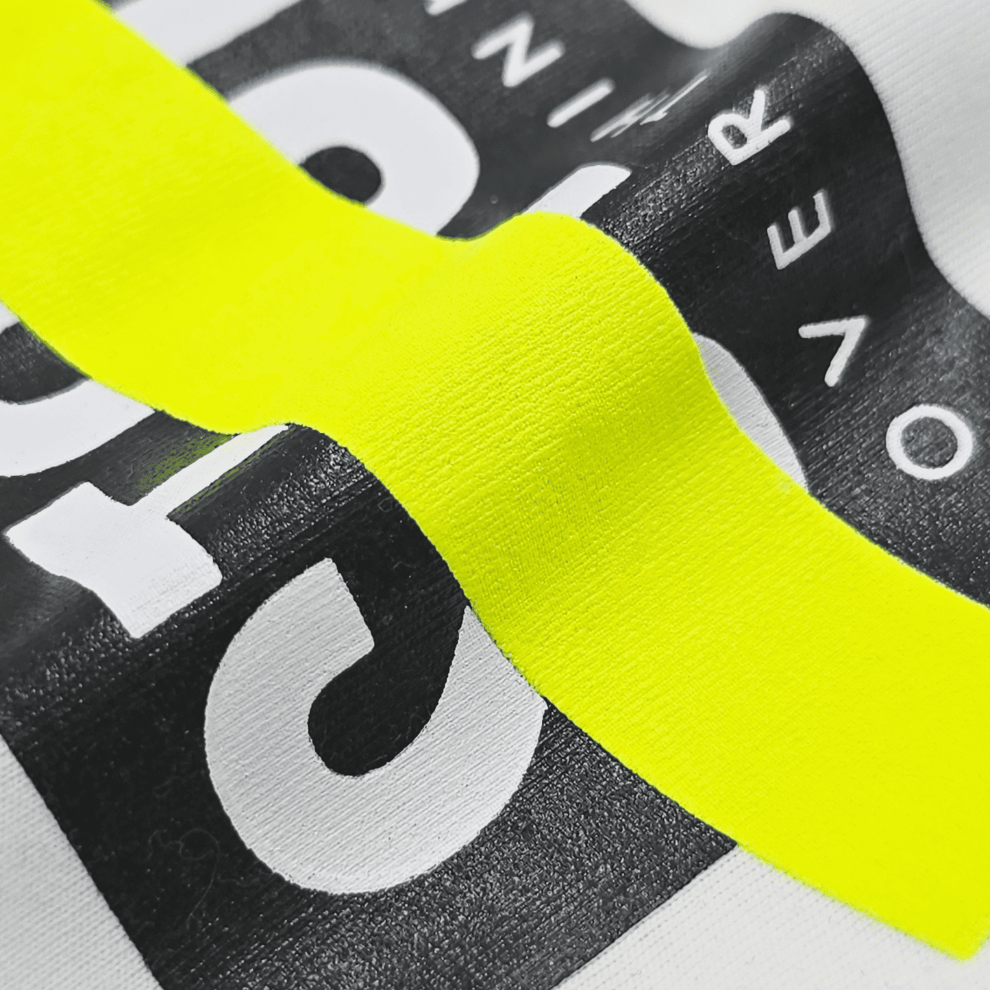 T-SHIRT OVER THINKING